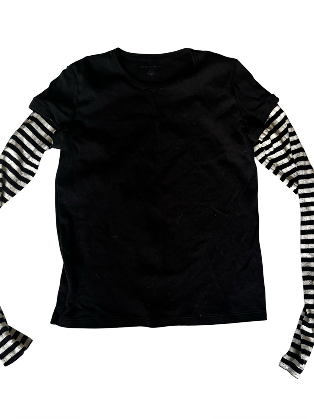 Brandy Melville Long Sleeve Black and White Striped Tee Shirt - S